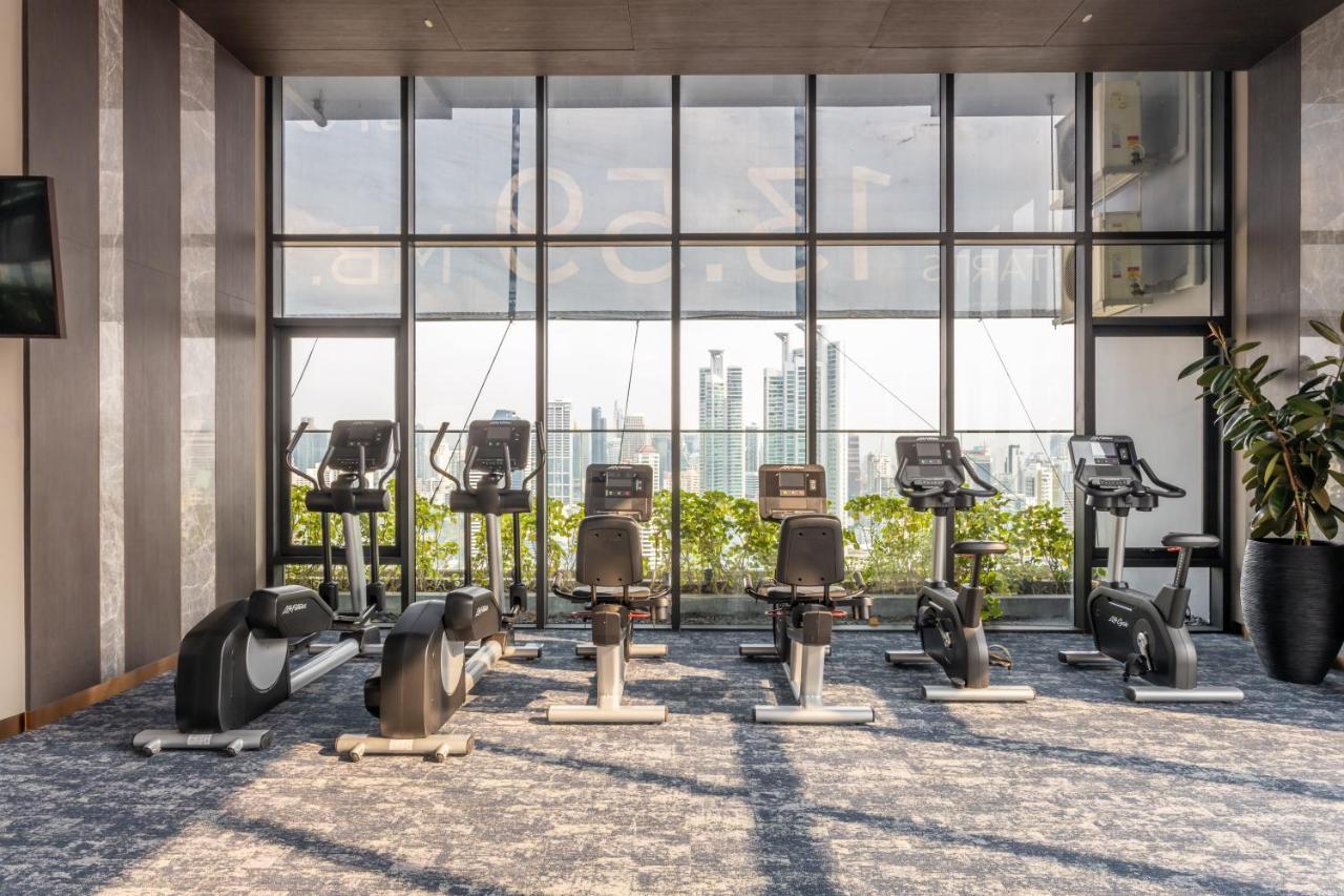 Wyndham Bangkok Queen Convention Centre Ngoại thất bức ảnh