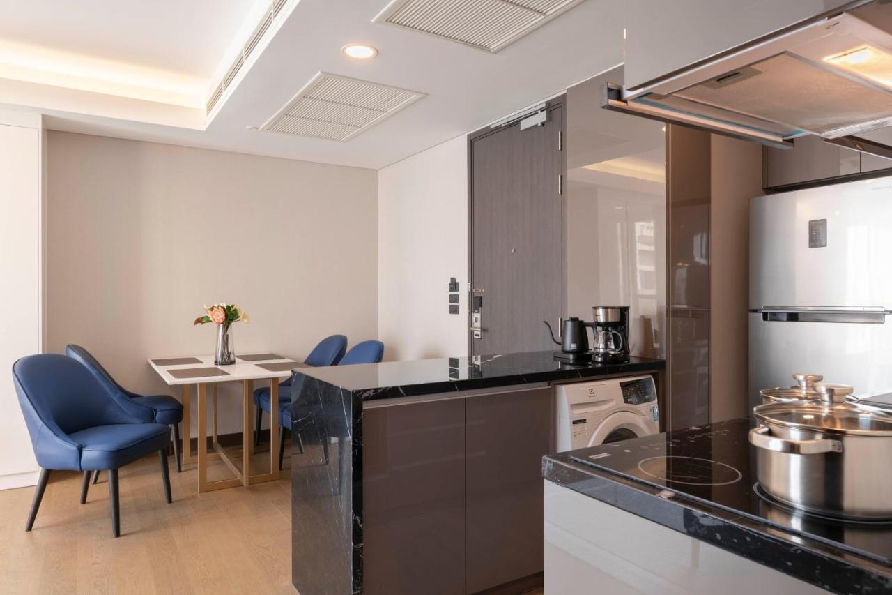 Wyndham Bangkok Queen Convention Centre Ngoại thất bức ảnh