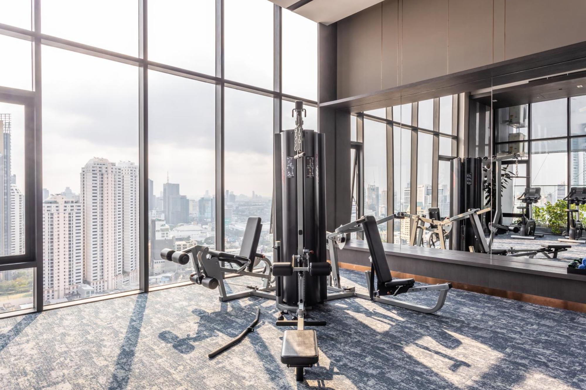Wyndham Bangkok Queen Convention Centre Ngoại thất bức ảnh