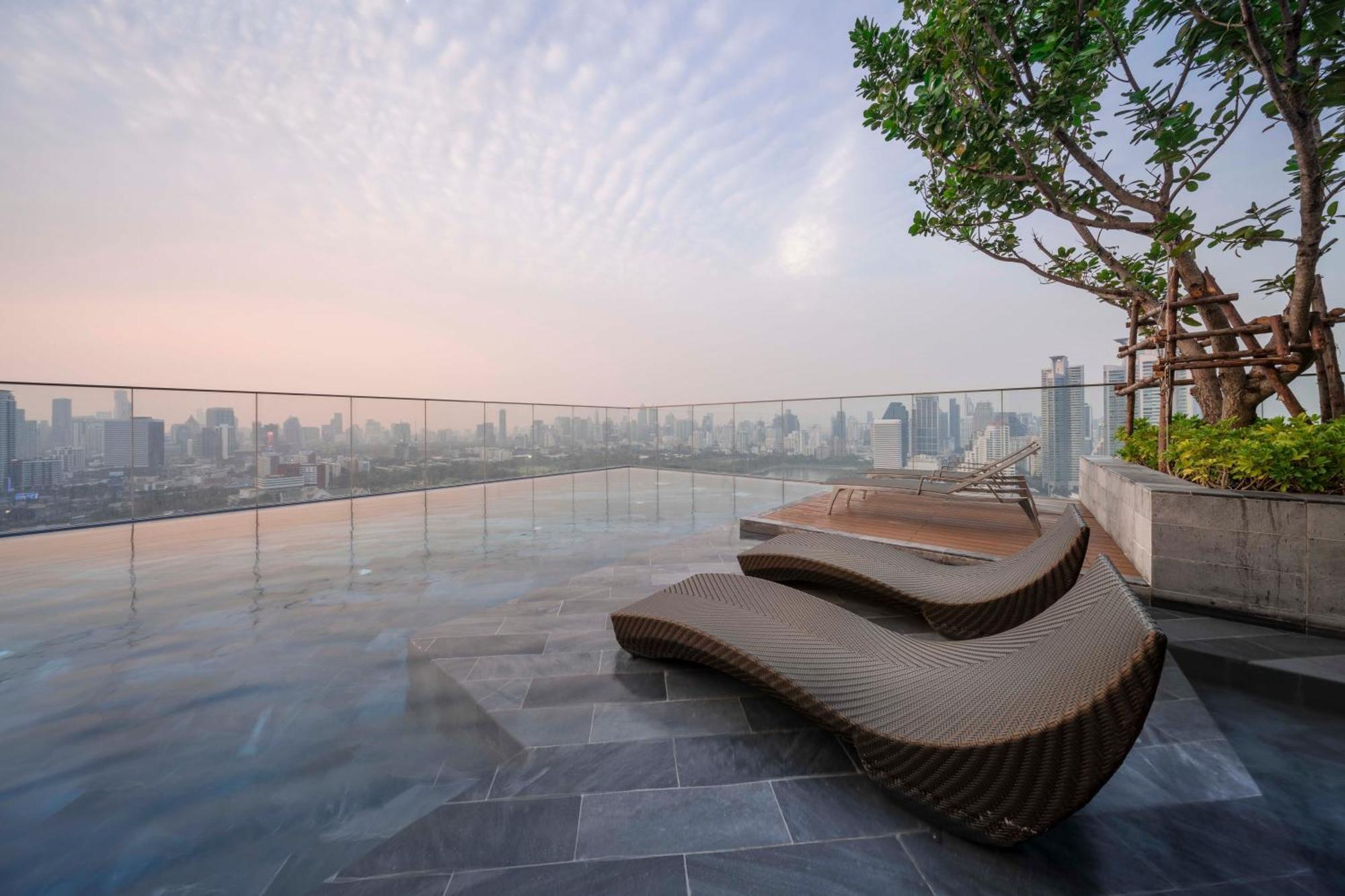Wyndham Bangkok Queen Convention Centre Ngoại thất bức ảnh